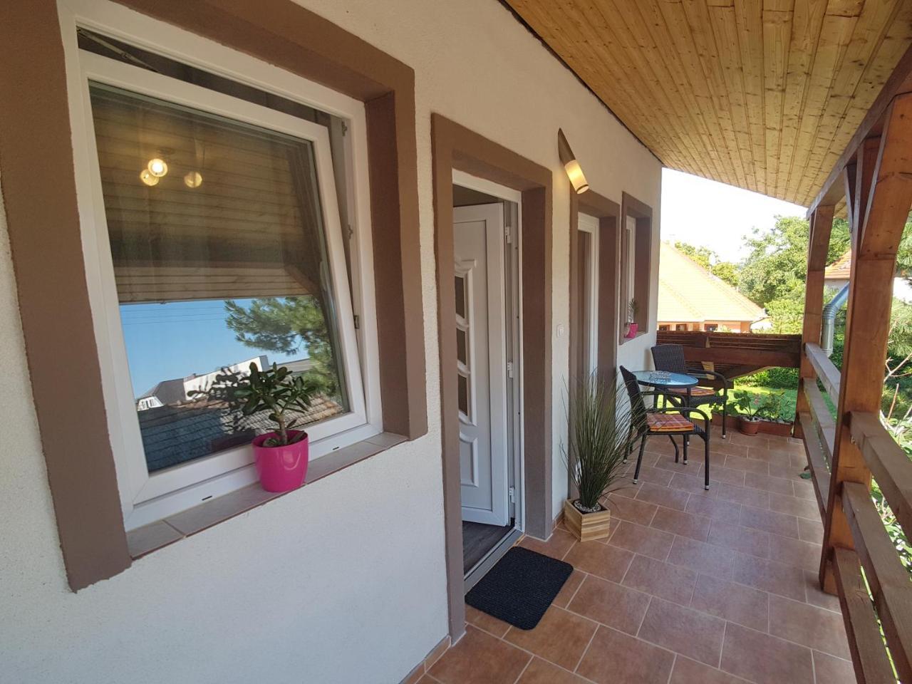 Villa Nora Hévíz Exterior foto